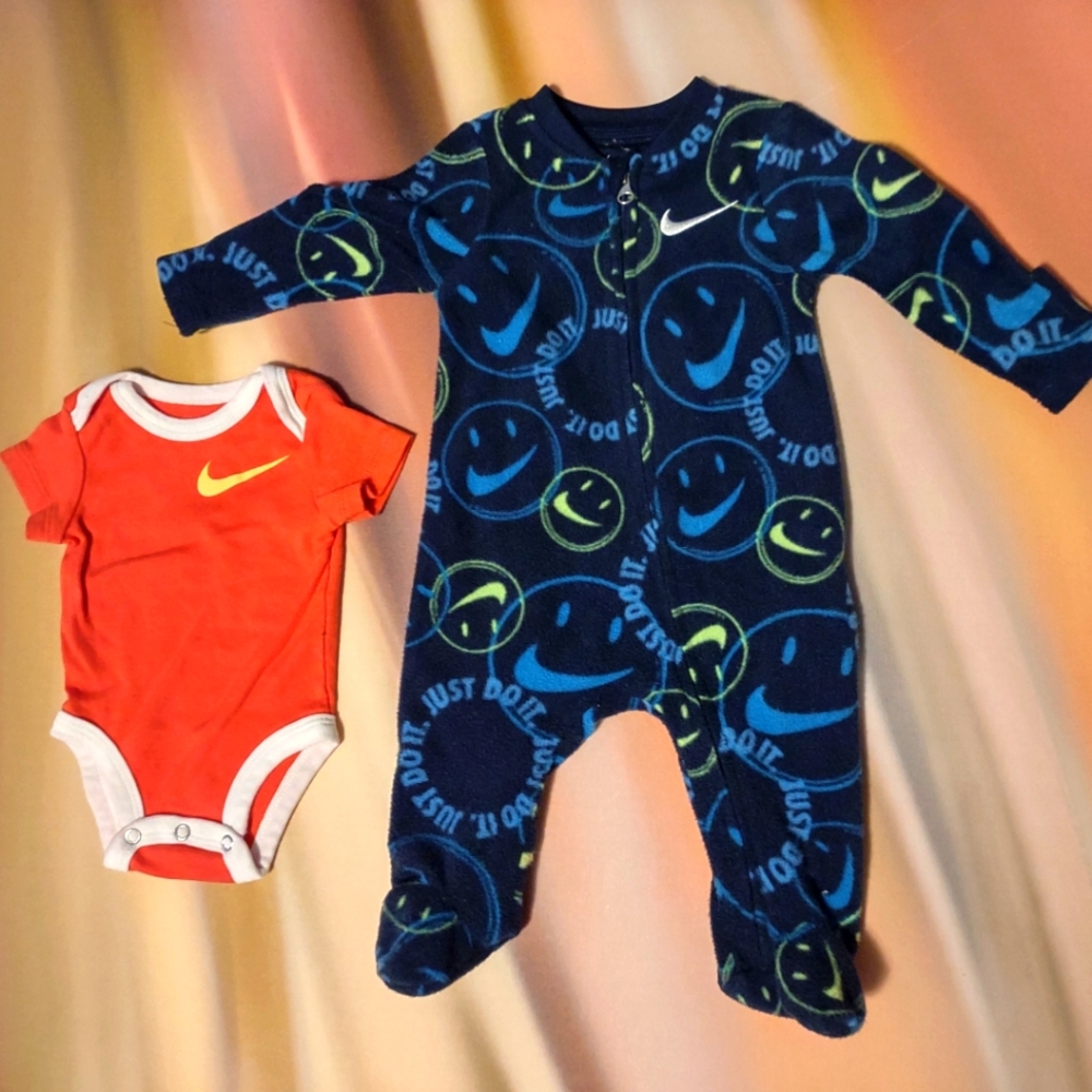 Nike Footie and Onesie Bundle 3 month